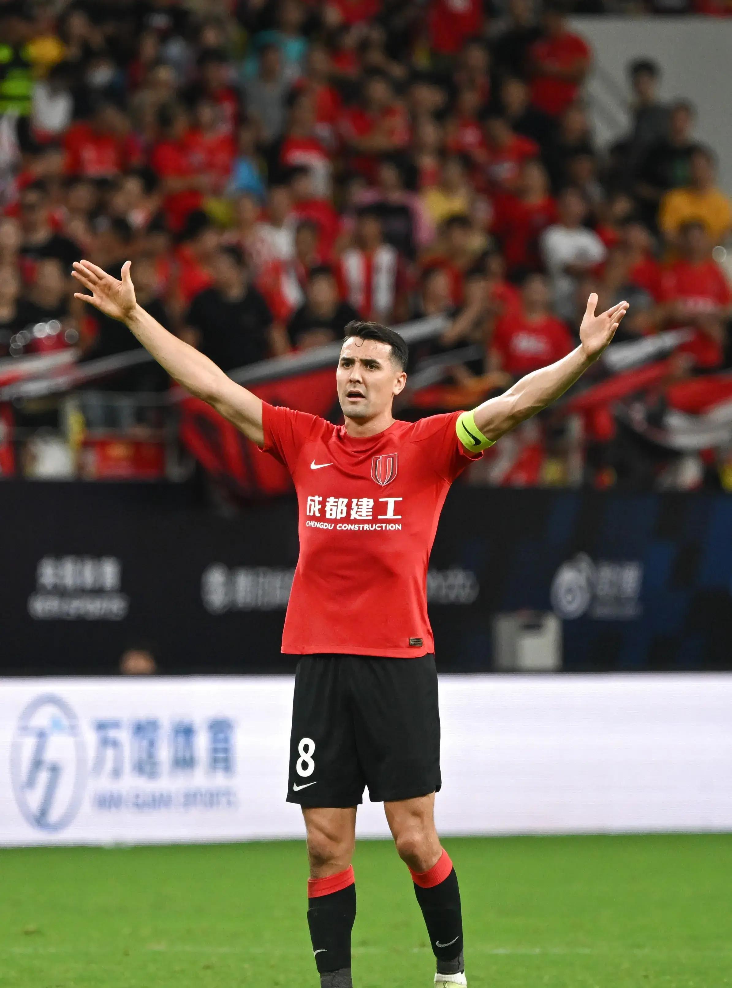 开云-包含赛前葡超焦点战，山东男篮更衣室发声，震撼外界，轮换策略成焦点的词条-开云